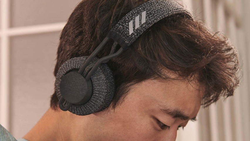 13 Best Headphones for Those Who Practice Sports