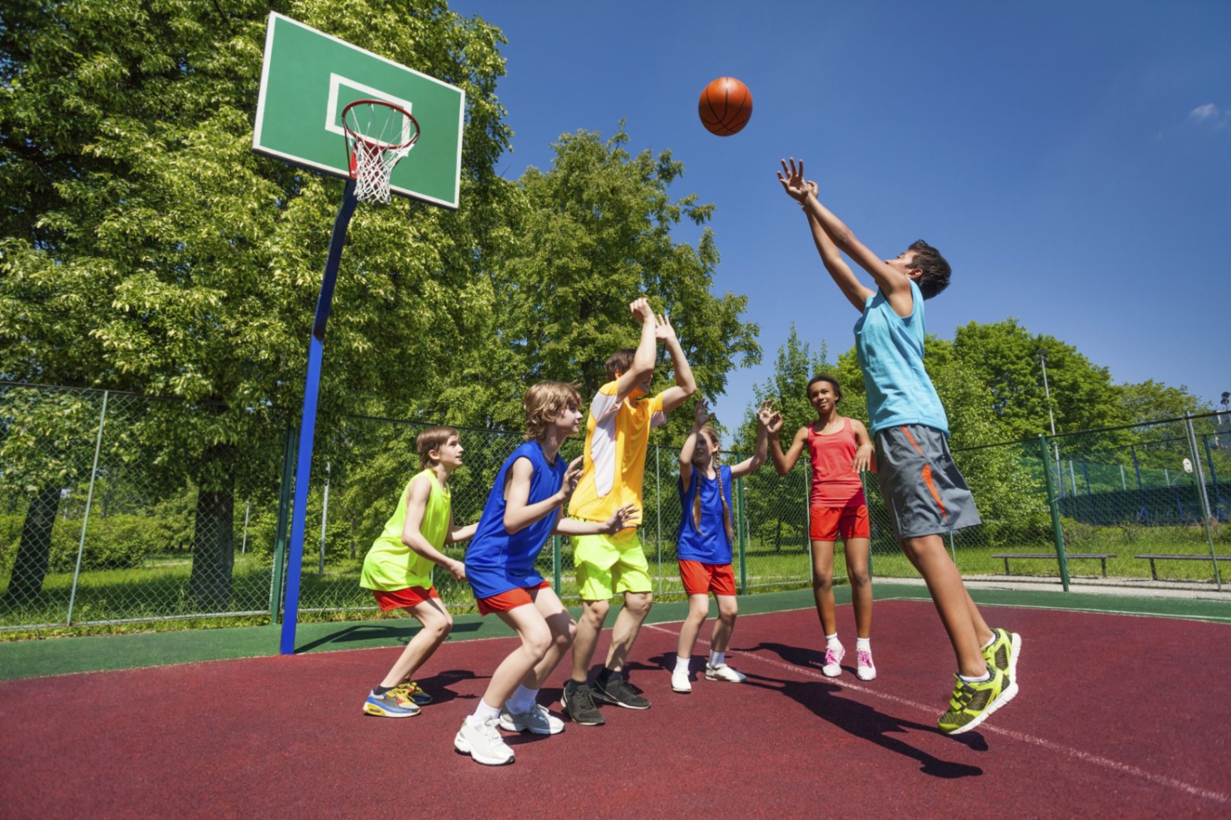 Should Children Try Sports? Check Out the Best to Get Started